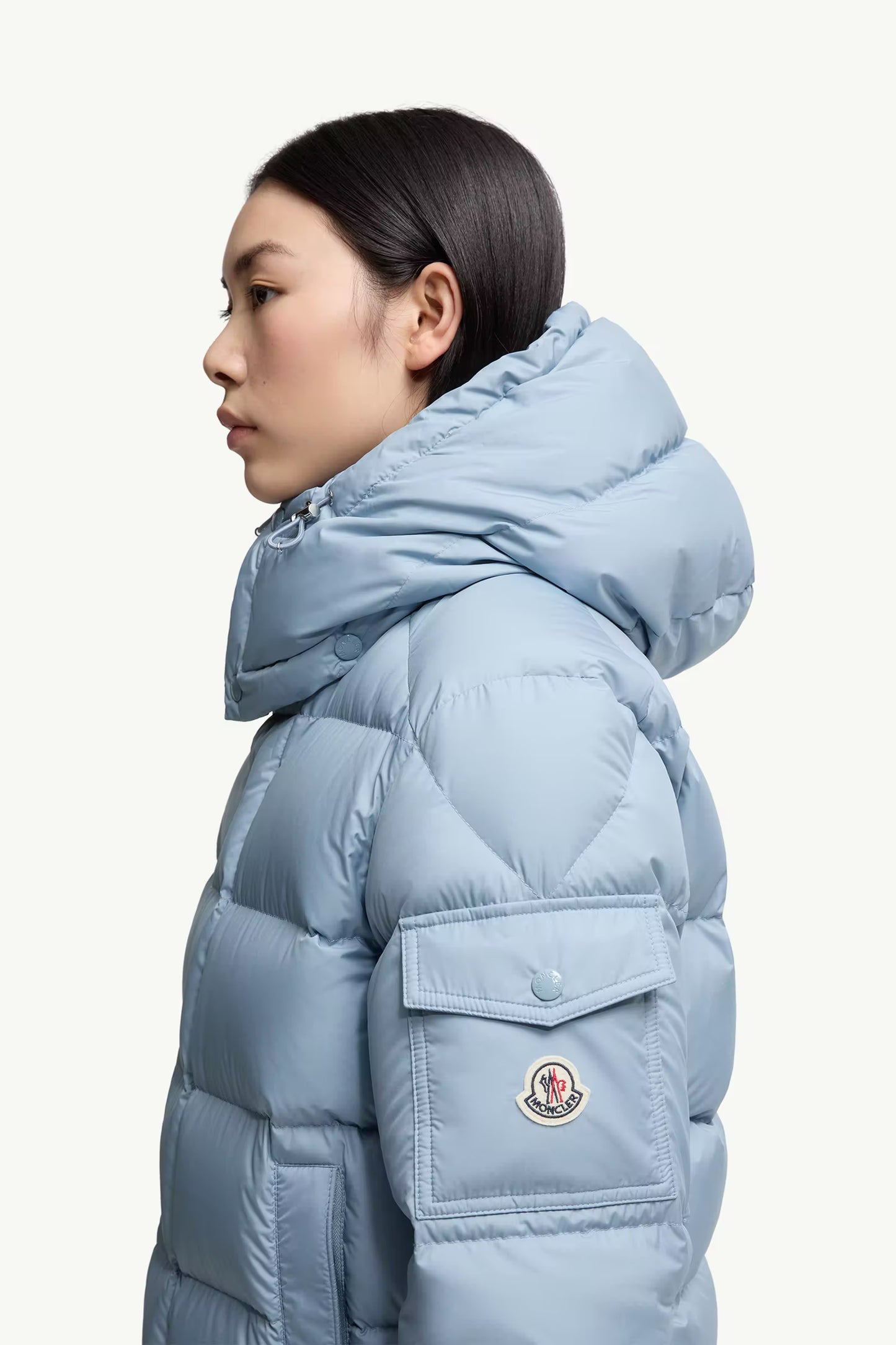 Maya 70 Hooded Short Down Jacket